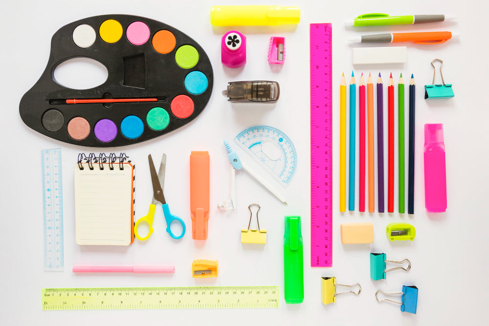 100 artículos de papelería para desatar tu creatividad
