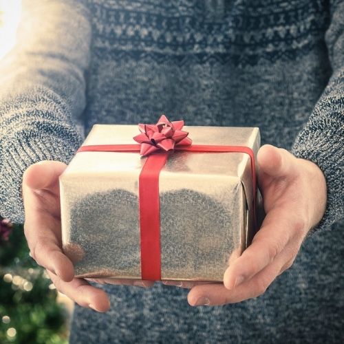 Papel de regalo: eleva tus momentos especiales con panafargo