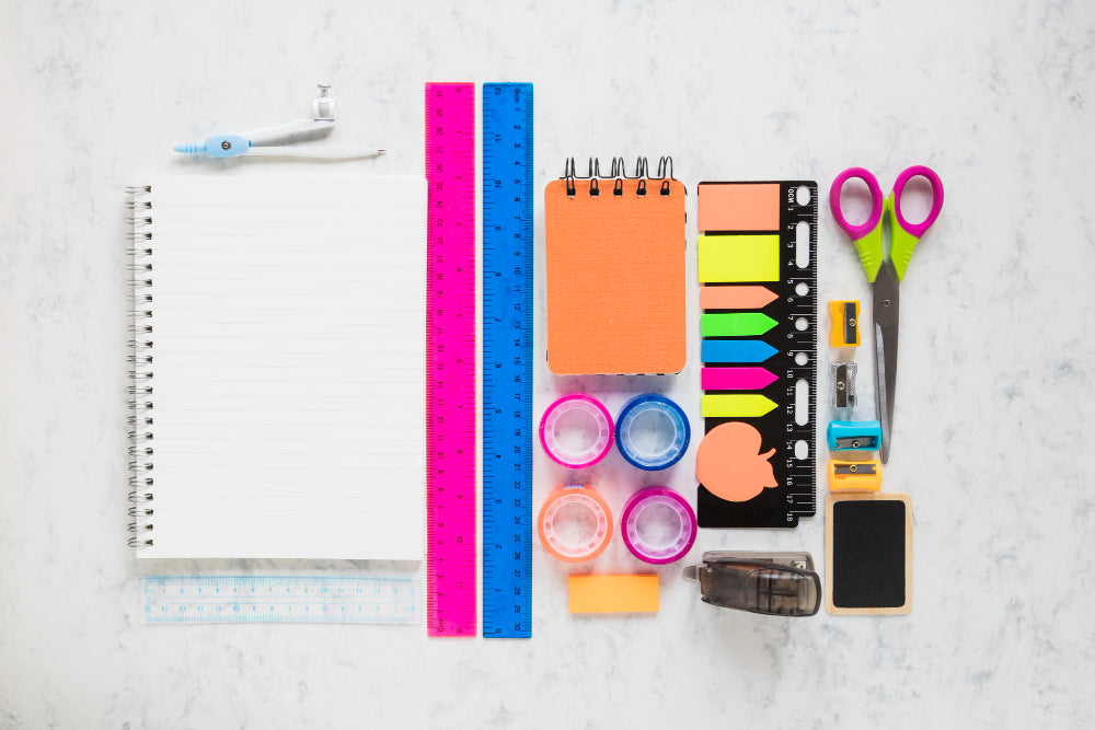 Cosas para papelería: artículos esenciales para iniciar tu negocio