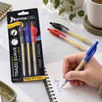 Ejemplo de uso ilustrativo generado con IA de Bolígrafos de Gel Norma Retráctiles 0,7 mm x3 Negro, Azul y Rojo. SKU 11140-6. Los accesorios de la escena no están incluidos.