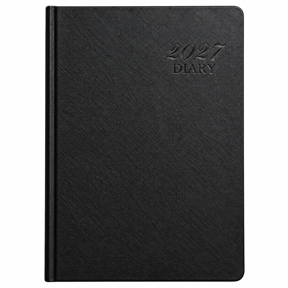 Agenda Diver Class DC/63 2027, SKU 40092-2: cubierta negra clásica con inscripción 2027 DIARY. Fotografía retocada sobre blanco sin envoltorio.
