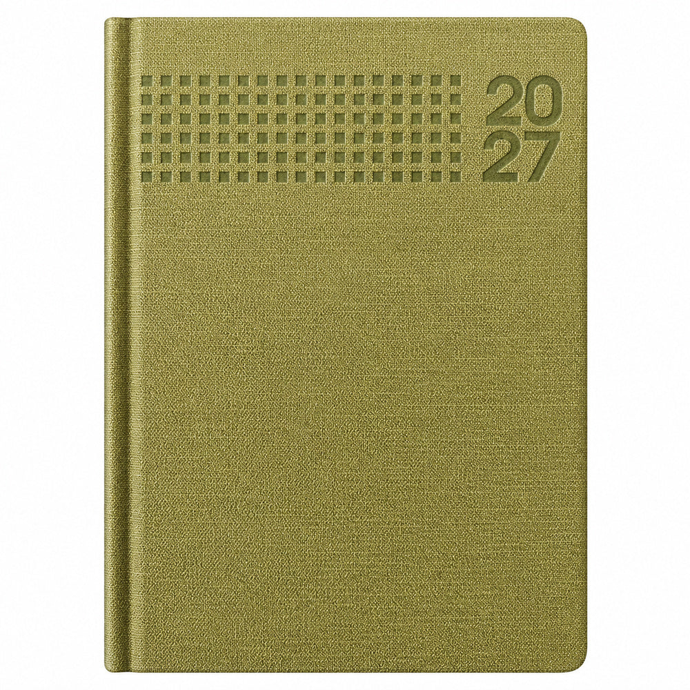 Agenda Diver Class DC/64 2027, SKU 40092-3: cubierta de tono oliva dorado, con textura, seis filas de cuadrados y año 20/27. Fotografía retocada sobre blanco sin envoltorio.