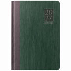 Agenda Diver Class DC/65 2027, SKU 40092-4: cubierta verde con lomo contrastante, con panel 20/27 y palabra AGENDA. Fotografía retocada sobre blanco sin envoltorio.