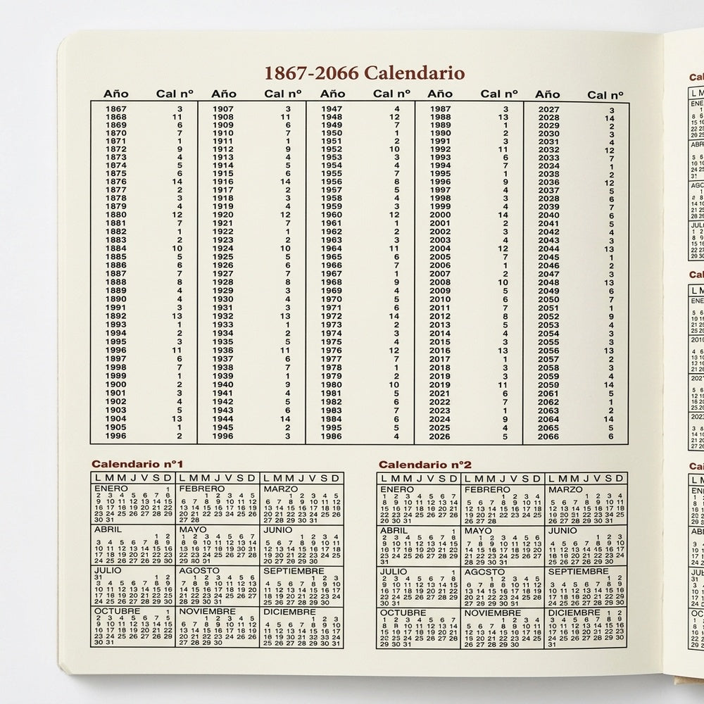 Agenda Diver Class DC/60 2027, SKU 41229-1: Interior calendario aportado. Contenido de referencia suministrado, ajustado a 1000 x 1000 px.