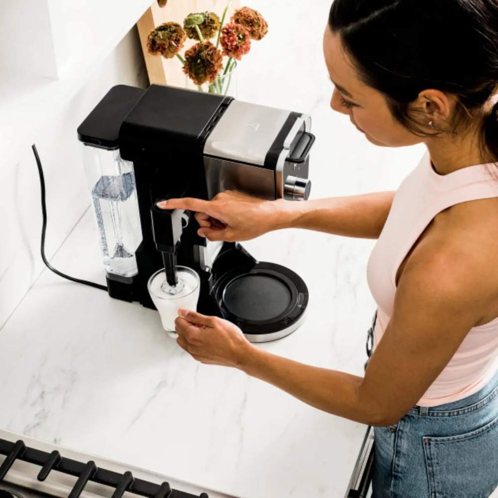Estación de Café y Bebidas Ninja DualBrew Pro CFP301 32