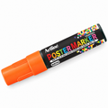 Imagen referencial editada de un marcador Artline Poster Marker EPP-6 naranja fluorescente, punta redonda de 6 mm.