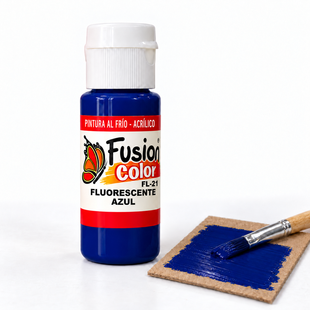 Imagen referencial: Pintura acrílica fluorescente Fusion Color azul 60 cc, ejemplo de uso sobre cartón