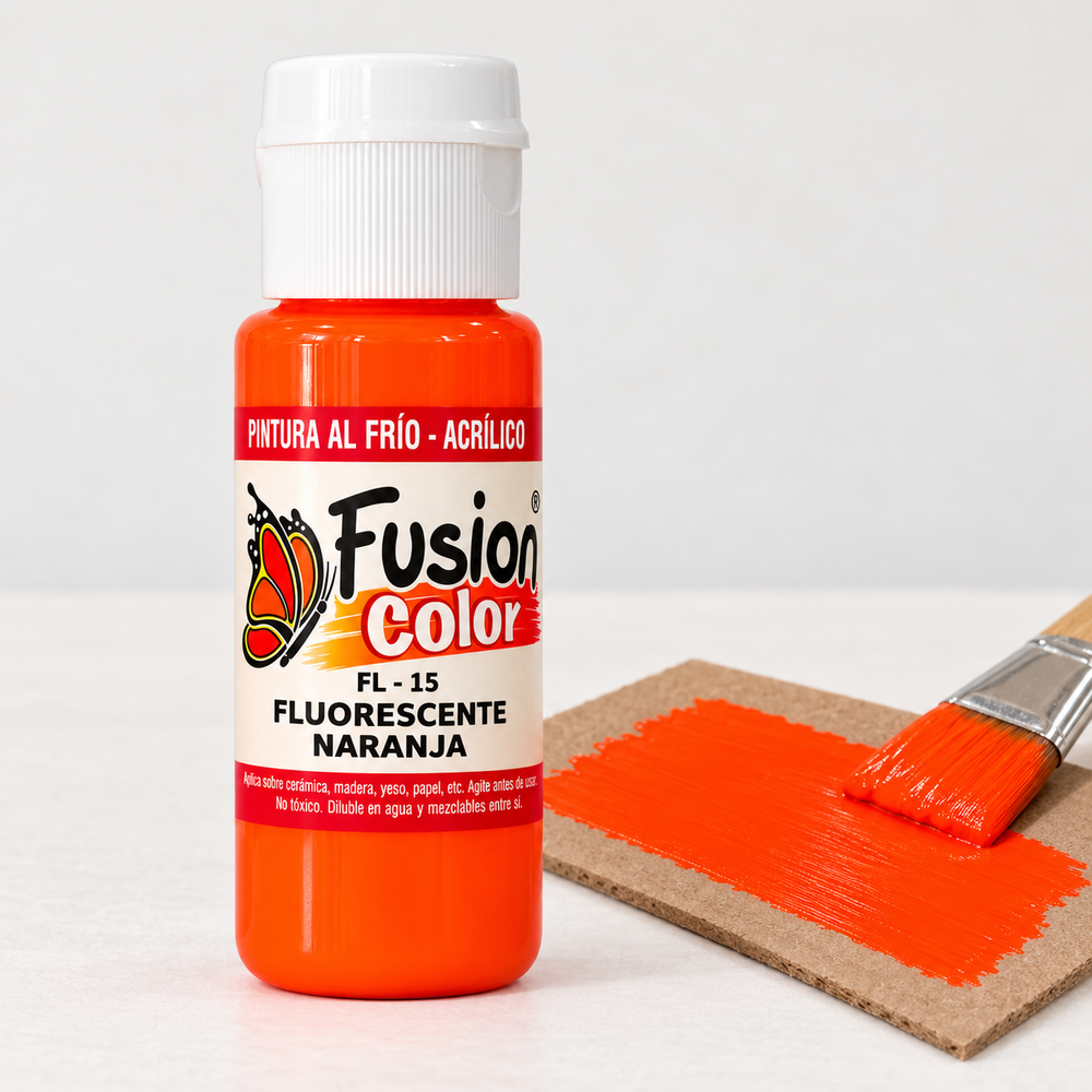 Imagen referencial: pintura acrílica fluorescente Fusion Color naranja 60 cc, ejemplo de uso sobre cartón