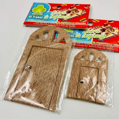 Puertas pequenas o grande para maquetas