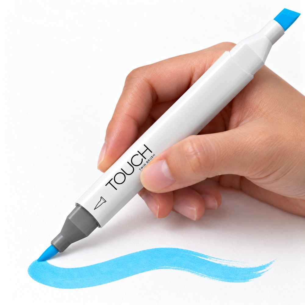 Imagen referencial de uso del marcador ShinHan TOUCH TWIN BRUSH B262 CERULEAN BLUE LIGHT, cuerpo blanco y doble punta pincel y cincel. Presentación por unidad.