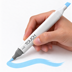 Imagen referencial de uso del marcador ShinHan TOUCH TWIN BRUSH PB185 PALE BLUE LIGHT, cuerpo blanco y doble punta pincel y cincel. Presentación por unidad.