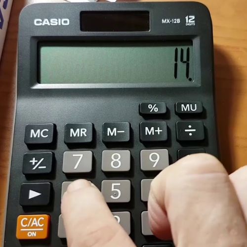 calculadora-mediana-Casio-Negra